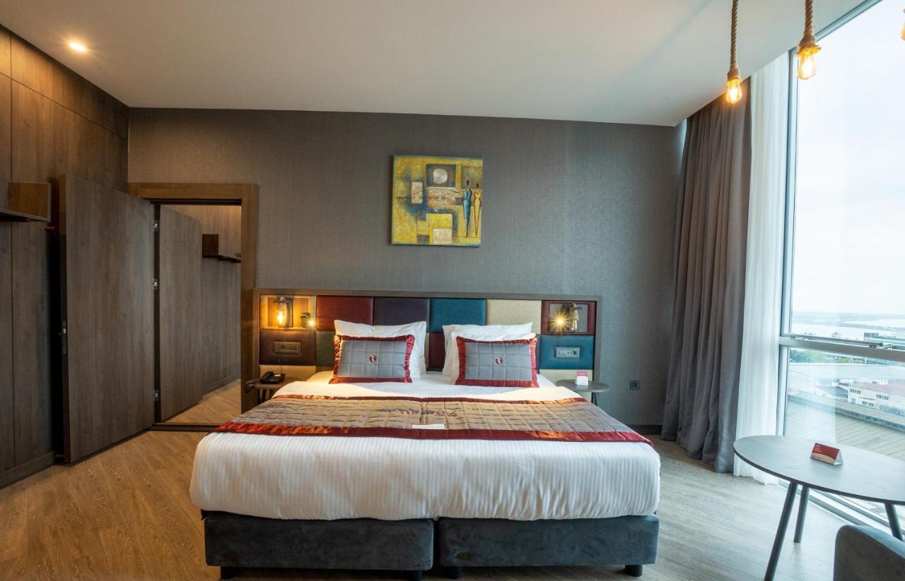 Ramada Encore By Wyndham Istanbul Avcilar מראה חיצוני תמונה