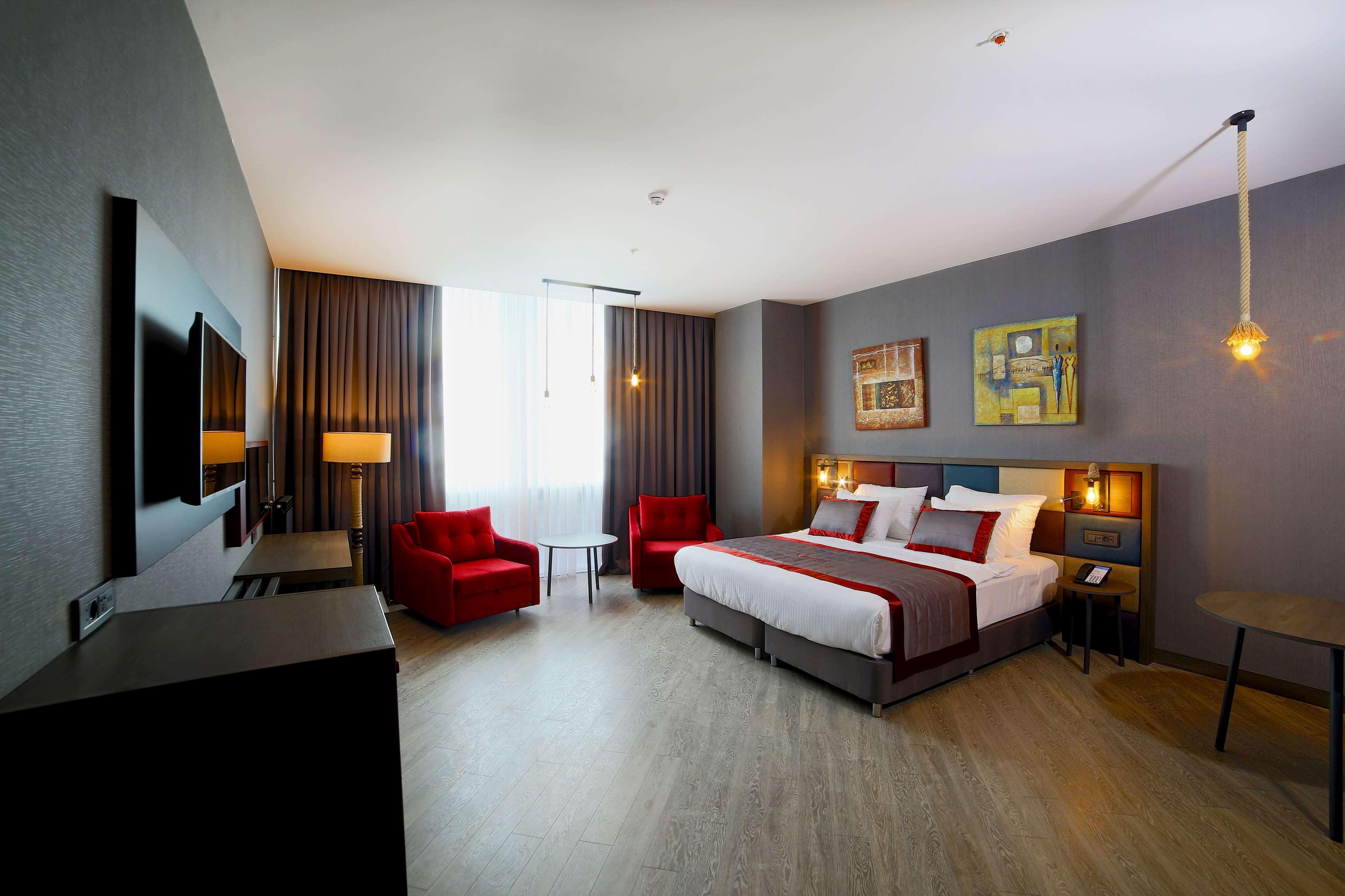 Ramada Encore By Wyndham Istanbul Avcilar מראה חיצוני תמונה