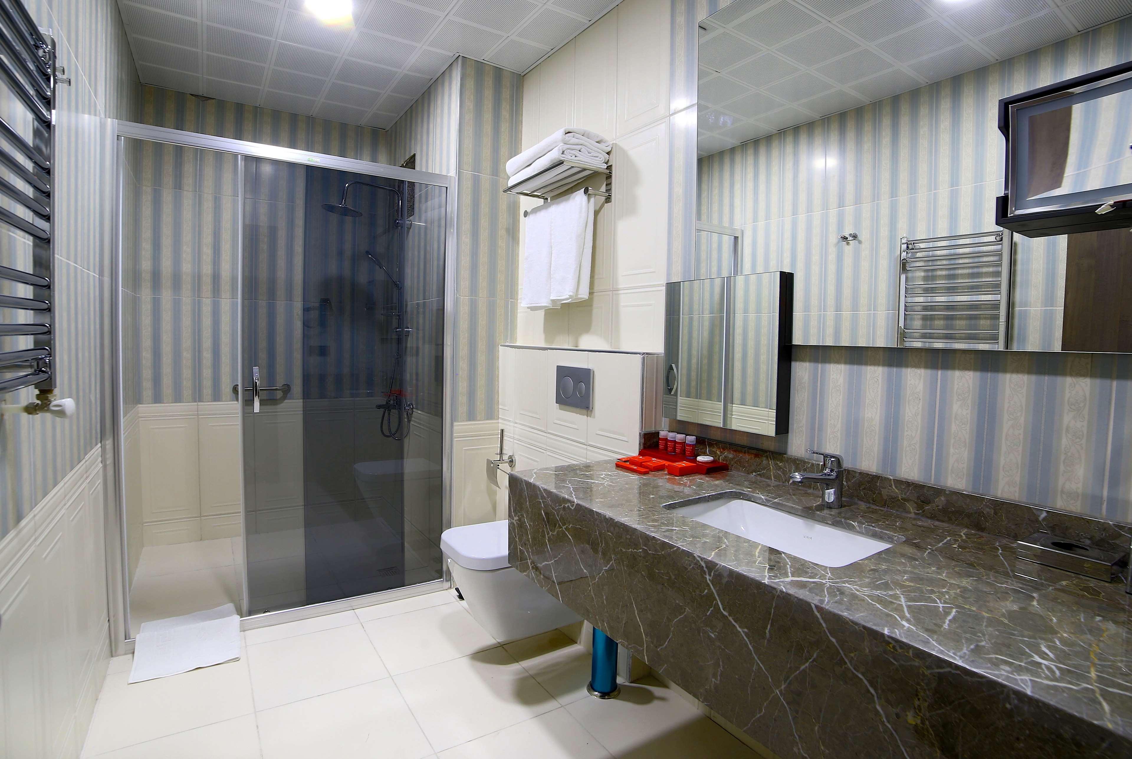 Ramada Encore By Wyndham Istanbul Avcilar מראה חיצוני תמונה